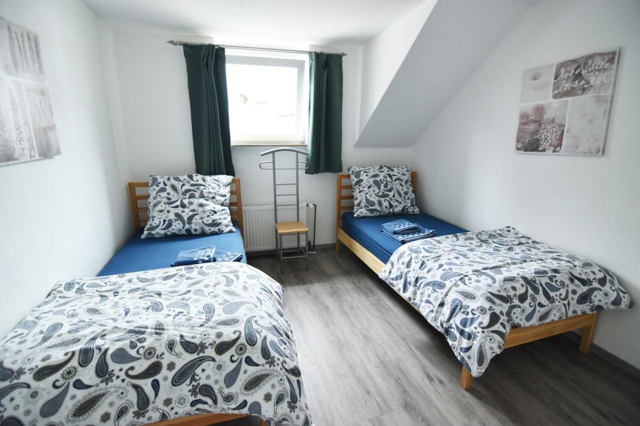 Ferienwohnung Troisdorf Apartment *