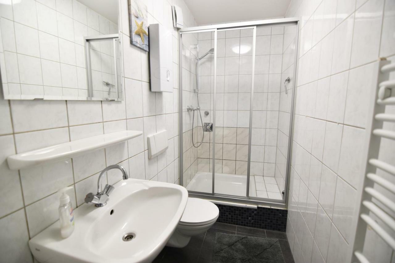 Ferienwohnung Troisdorf Apartment *